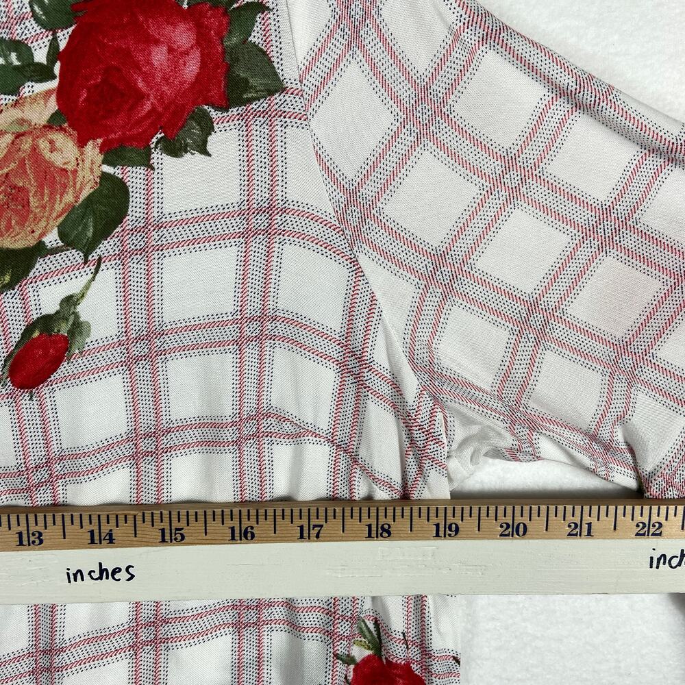 White Birch Floral Top Size Large - Picture 8 of 9